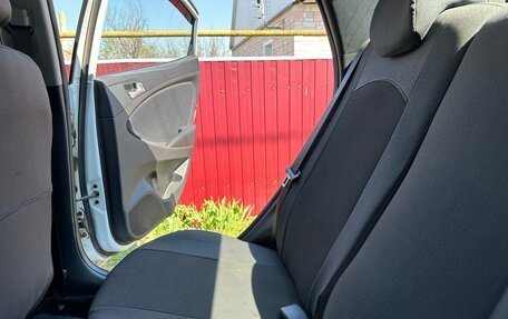 Hyundai Solaris II рестайлинг, 2015 год, 1 620 000 рублей, 17 фотография