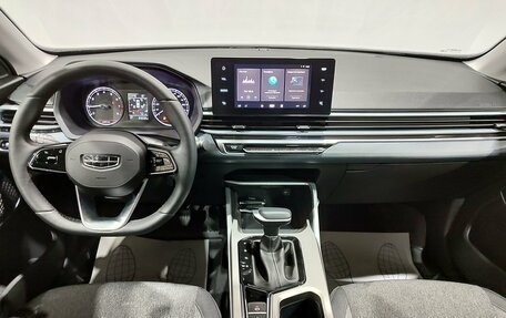 Geely Emgrand, 2024 год, 1 900 000 рублей, 15 фотография