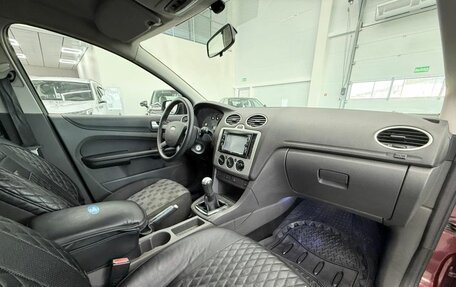Ford Focus II рестайлинг, 2006 год, 369 000 рублей, 18 фотография