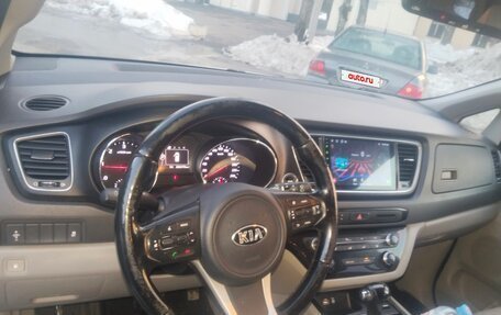 KIA Carnival III, 2015 год, 1 950 000 рублей, 10 фотография