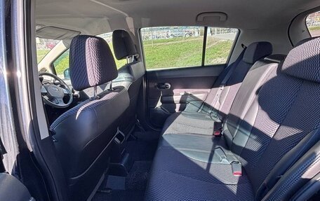 Nissan Tiida, 2009 год, 680 000 рублей, 7 фотография