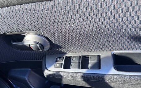 Nissan Tiida, 2009 год, 680 000 рублей, 12 фотография