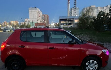 Skoda Fabia II, 2011 год, 450 000 рублей, 4 фотография