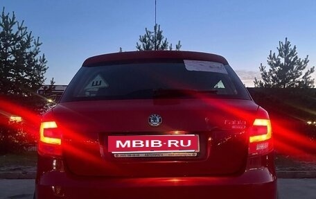 Skoda Fabia II, 2011 год, 450 000 рублей, 7 фотография