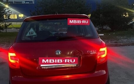 Skoda Fabia II, 2011 год, 450 000 рублей, 6 фотография