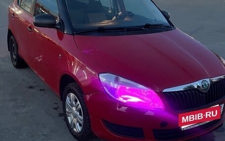 Skoda Fabia II, 2011 год, 450 000 рублей, 2 фотография