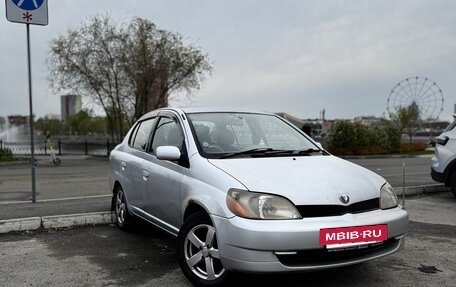 Toyota Platz, 2001 год, 300 000 рублей, 3 фотография