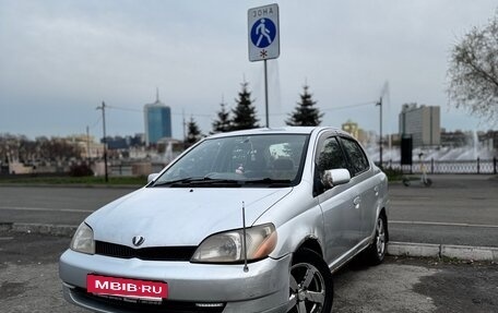 Toyota Platz, 2001 год, 300 000 рублей, 4 фотография