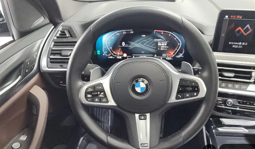 BMW X3 G01, 2023 год, 6 100 000 рублей, 12 фотография