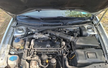 Volkswagen Golf IV, 2001 год, 450 000 рублей, 20 фотография