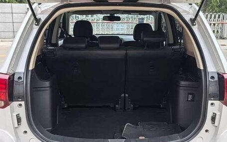 Mitsubishi Outlander III рестайлинг 3, 2021 год, 1 985 000 рублей, 24 фотография
