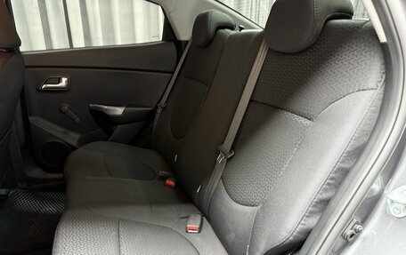 KIA Rio III рестайлинг, 2015 год, 999 999 рублей, 27 фотография