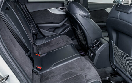 Audi A4, 2017 год, 2 651 000 рублей, 11 фотография