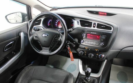 KIA cee'd III, 2014 год, 875 000 рублей, 16 фотография