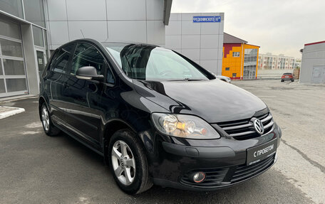 Volkswagen Golf Plus I, 2008 год, 580 000 рублей, 2 фотография