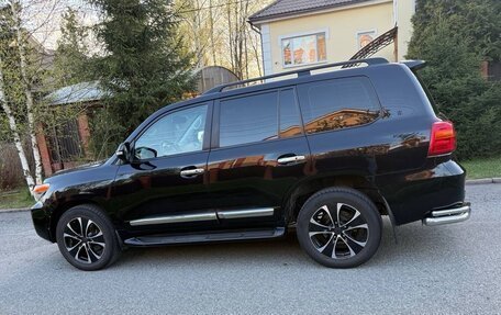 Toyota Land Cruiser 200, 2015 год, 3 900 000 рублей, 8 фотография