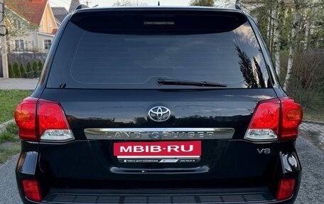 Toyota Land Cruiser 200, 2015 год, 3 900 000 рублей, 5 фотография