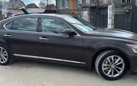 Lexus LS IV, 2013 год, 3 200 000 рублей, 2 фотография