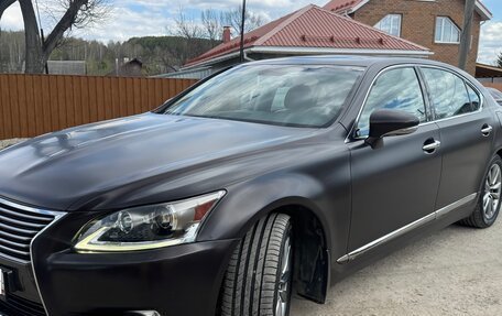 Lexus LS IV, 2013 год, 3 200 000 рублей, 7 фотография