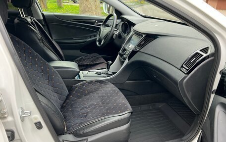 Hyundai Sonata VI, 2012 год, 620 000 рублей, 11 фотография