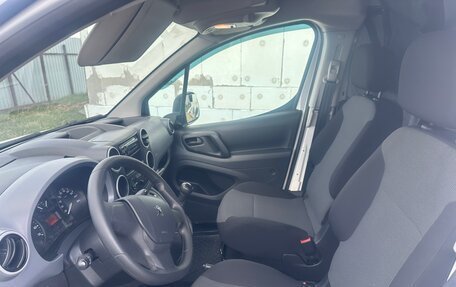 Peugeot Partner II рестайлинг 2, 2020 год, 1 550 000 рублей, 6 фотография