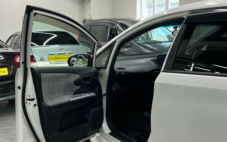 Toyota Wish II, 2010 год, 1 247 000 рублей, 18 фотография