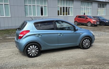 Hyundai i20 IB рестайлинг, 2010 год, 535 000 рублей, 4 фотография
