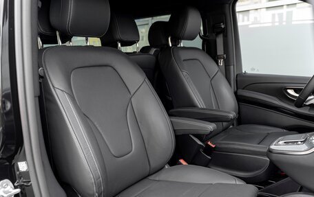 Mercedes-Benz V-Класс, 2025 год, 14 690 000 рублей, 28 фотография
