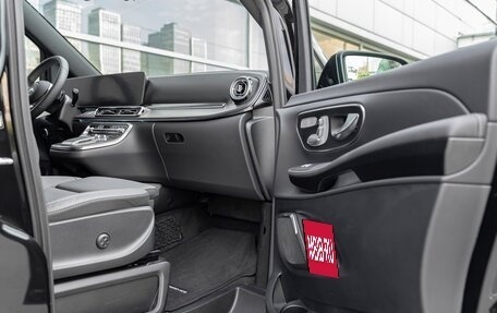 Mercedes-Benz V-Класс, 2025 год, 14 690 000 рублей, 25 фотография