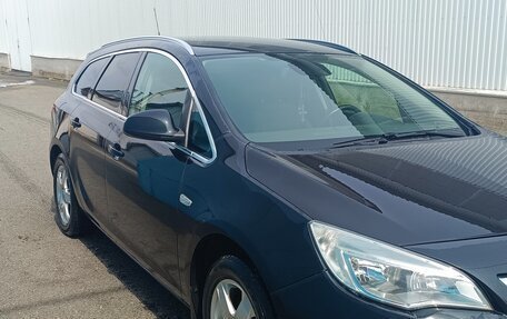 Opel Astra J, 2012 год, 880 000 рублей, 3 фотография
