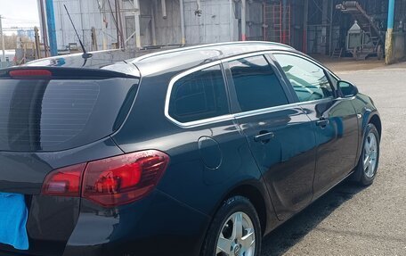 Opel Astra J, 2012 год, 880 000 рублей, 6 фотография