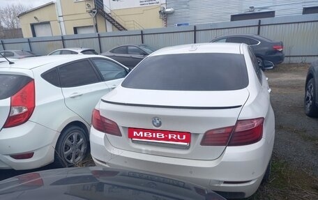 BMW 5 серия, 2014 год, 1 800 000 рублей, 6 фотография