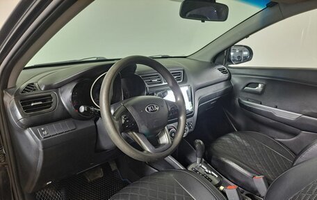 KIA Rio III рестайлинг, 2013 год, 750 000 рублей, 20 фотография