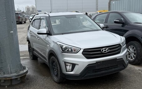 Hyundai Creta I рестайлинг, 2019 год, 585 000 рублей, 2 фотография