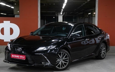 Toyota Camry, 2023 год, 3 698 000 рублей, 1 фотография