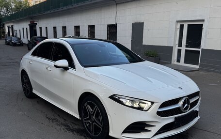 Mercedes-Benz A-Класс, 2022 год, 2 490 000 рублей, 1 фотография