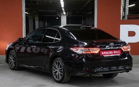 Toyota Camry, 2023 год, 3 698 000 рублей, 7 фотография