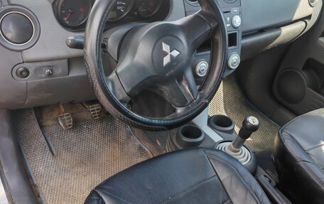 Mitsubishi Colt VI рестайлинг, 2007 год, 500 000 рублей, 7 фотография