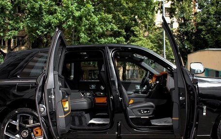 Rolls-Royce Cullinan, 2025 год, 69 500 000 рублей, 7 фотография