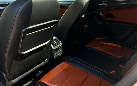 Volkswagen Tiguan II, 2017 год, 3 200 000 рублей, 8 фотография