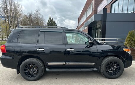 Toyota Land Cruiser 200, 2015 год, 4 500 000 рублей, 3 фотография