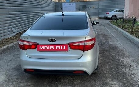 KIA Rio III рестайлинг, 2011 год, 480 000 рублей, 5 фотография