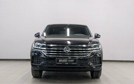 Volkswagen Touareg III, 2018 год, 5 270 000 рублей, 3 фотография