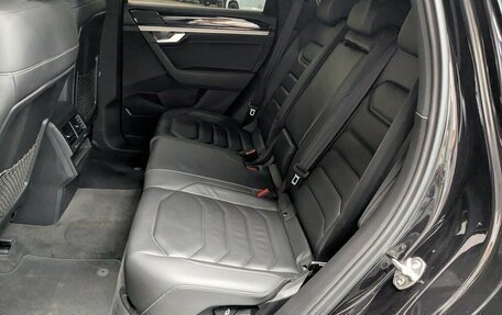 Volkswagen Touareg III, 2018 год, 5 270 000 рублей, 12 фотография