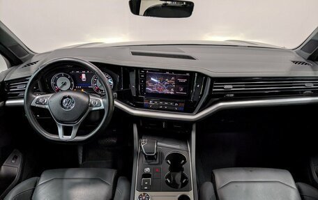 Volkswagen Touareg III, 2018 год, 5 270 000 рублей, 23 фотография