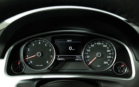 Volkswagen Touareg III, 2015 год, 2 649 700 рублей, 12 фотография