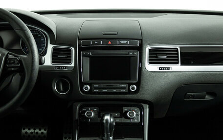 Volkswagen Touareg III, 2015 год, 2 649 700 рублей, 14 фотография