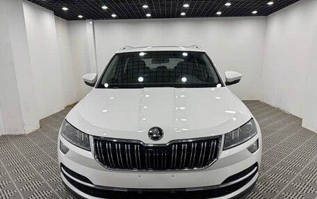 Skoda Karoq I, 2021 год, 1 676 700 рублей, 2 фотография
