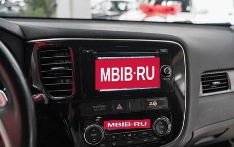 Mitsubishi Outlander III рестайлинг 3, 2012 год, 1 150 000 рублей, 10 фотография