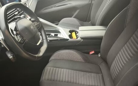 Peugeot 5008 II, 2023 год, 2 982 000 рублей, 5 фотография